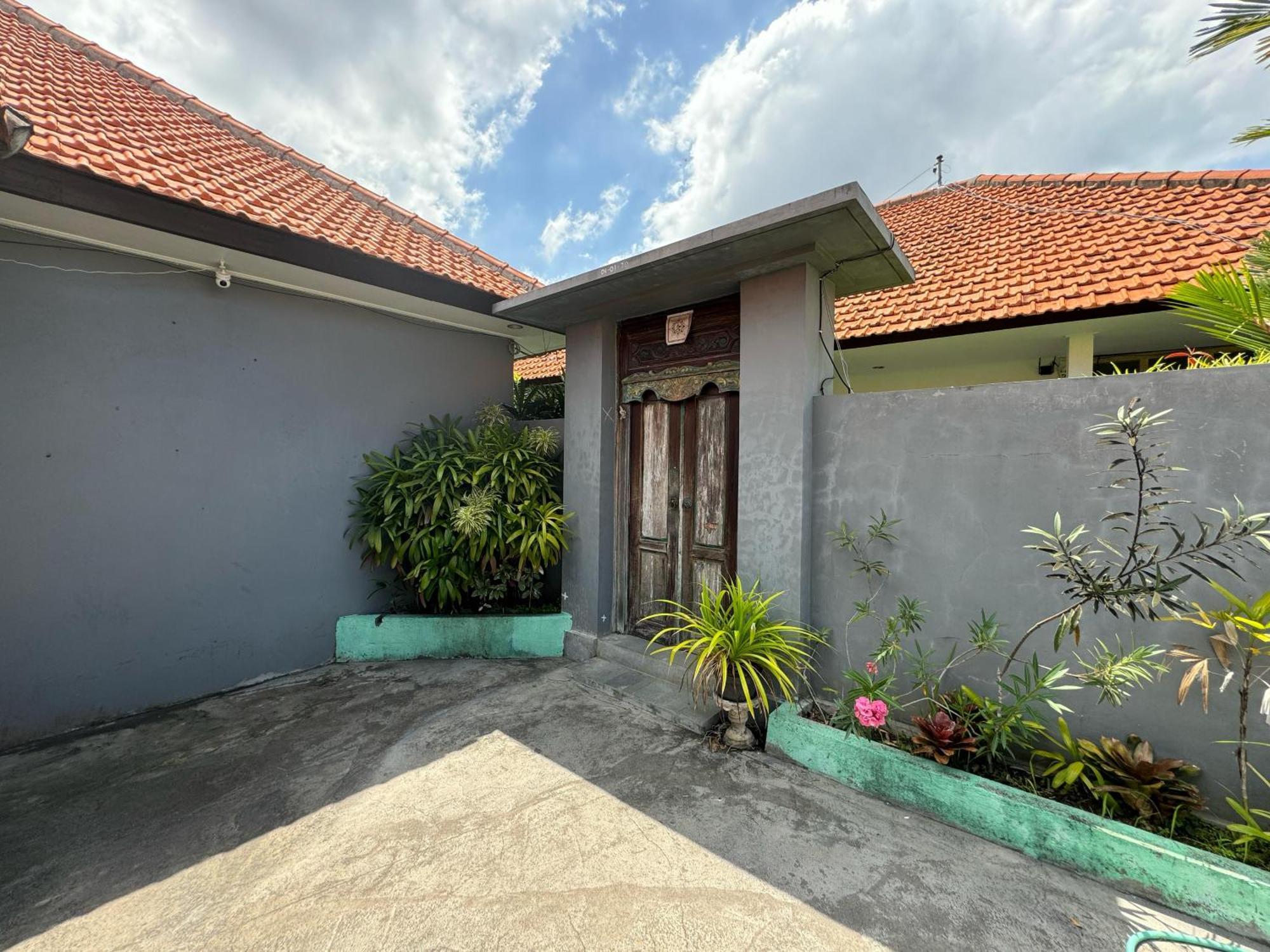 Apartment D'carik Surf & Canggu (Bali)